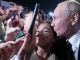 Путин и жители Дербента, 28.06.23. Фото: t.me/procurator_rus