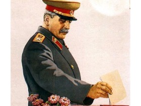 Сталин. Фото с сайта img1.nnm.ru