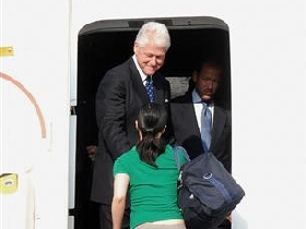 Билл Клинтон и Лора Лин. Фото: reuters.com