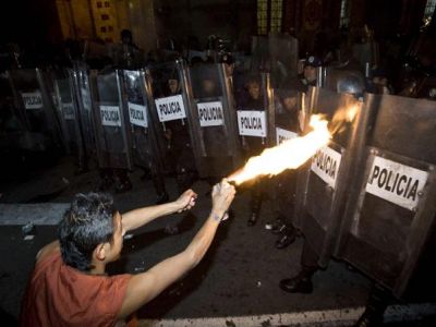 Беспорядки в Мехико. Фото из блога la-prosperite.livejournal.com
