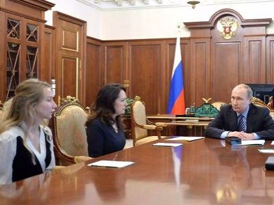 Путин на встрече с родственниками погибших журналистов, 25.5.16. Фото: kremlin.ru